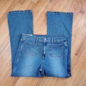 GAP High Rise Flare jeans